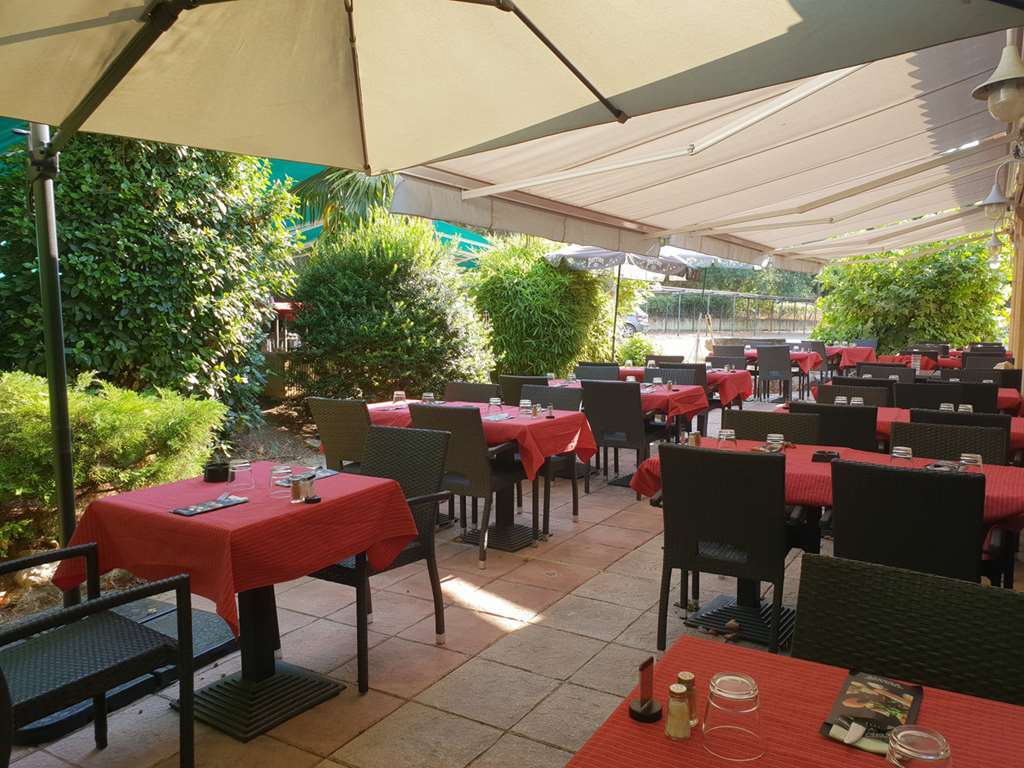 Brit Hotel Du Moulin De La Pioline - La Table A Fromages Aix-en-Provence Restaurace fotografie